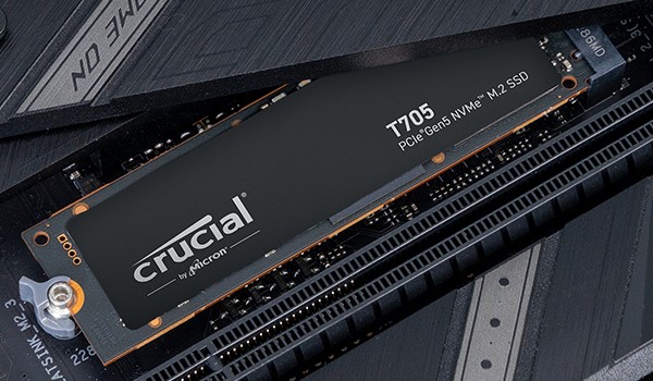Crucial T705 PCIe Gen5 NVMe SSD