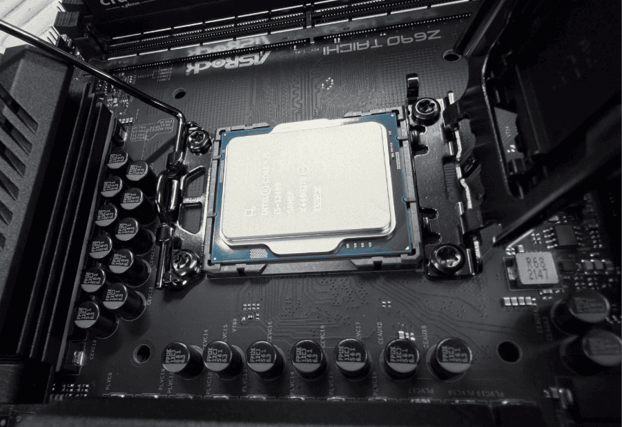 Max's CPU
