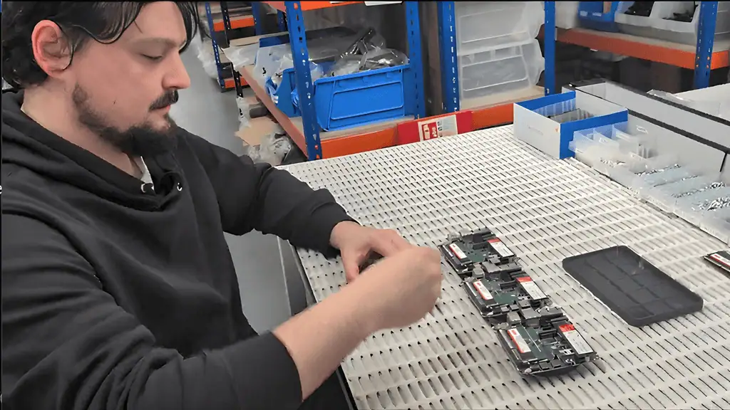 G2 Engineer building 1U NUC systems